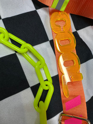 Fanny Pack neon with  asoorted accesories